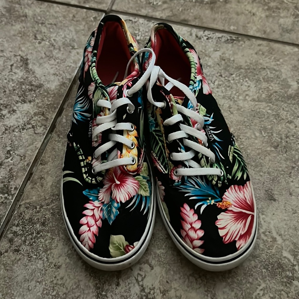 Tropical Vans